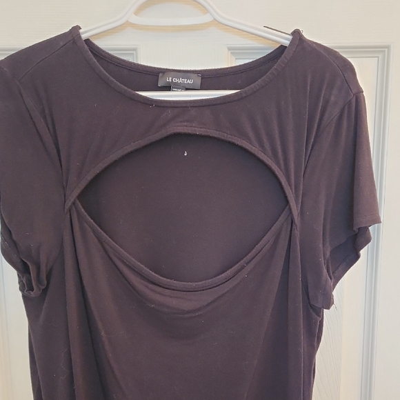 Le Chateau Elegant Black Short Sleeve Top - Picture 2 of 3